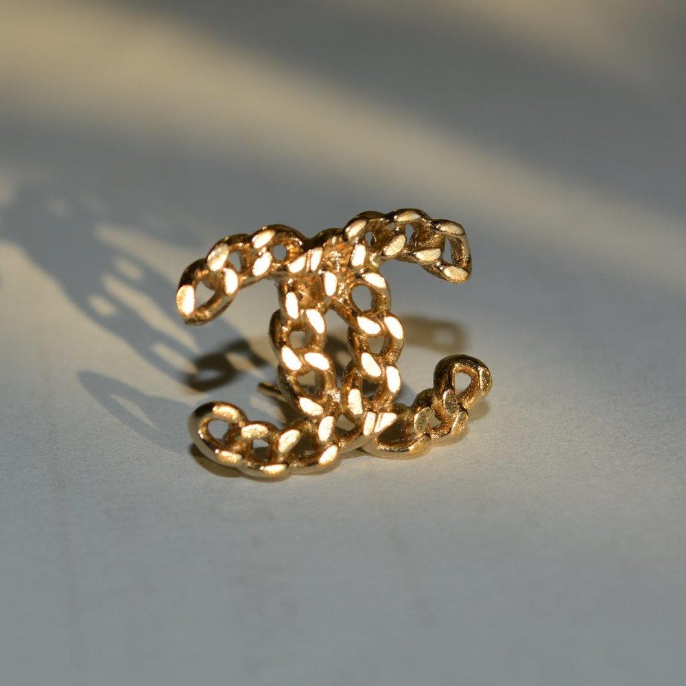 Chanel 16B Chain CC earring